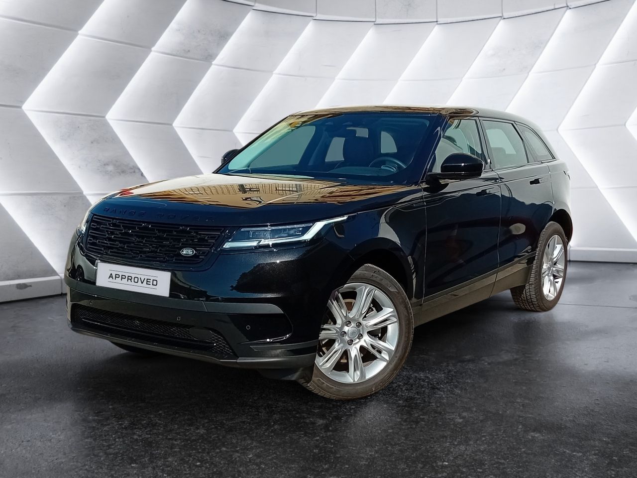 LAND ROVER Range Rover Velar (2.0D I4 150kW (204CV) S 4WD Auto) en Málaga