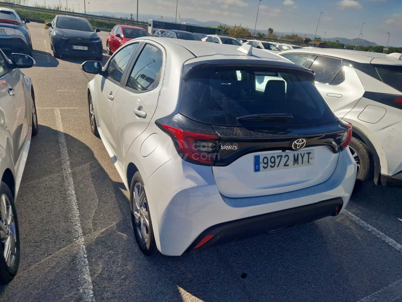 Foto del TOYOTA Yaris 120H 1.5 Active Plus