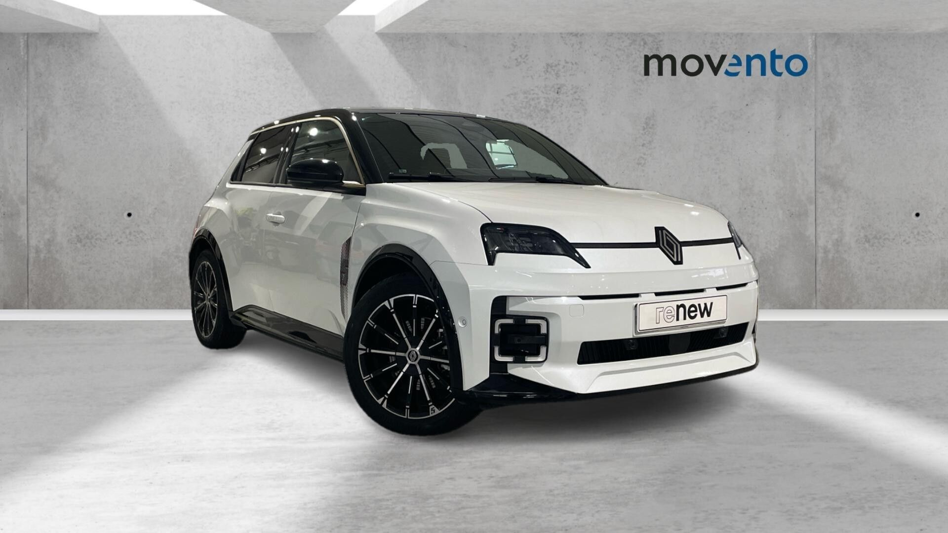 RENAULT R5 (Iconic Cinq Autonomía Confort 110 kW (150 CV)) en Barcelona