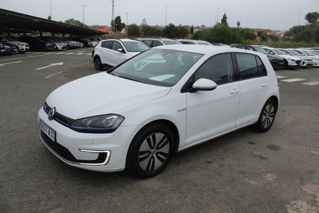 VOLKSWAGEN Golf (e-Golf ePower 115CV) en Madrid