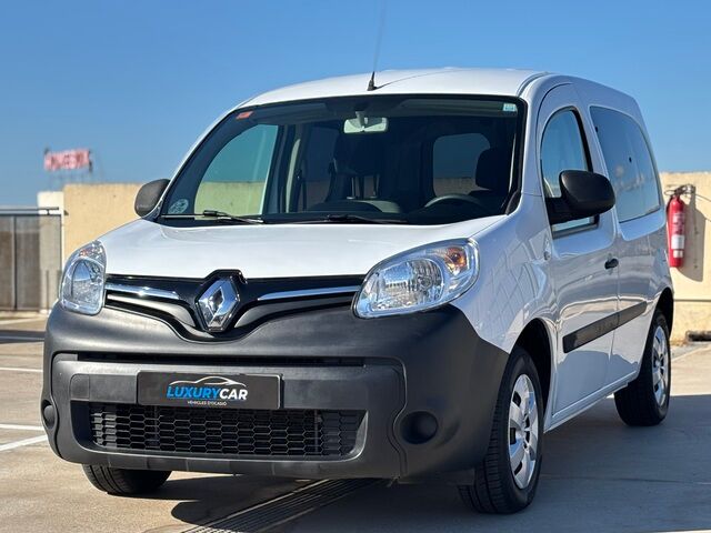 RENAULT Kangoo (Profesional M1-AF Blue dCi 70 kW (95 CV)) en Barcelona