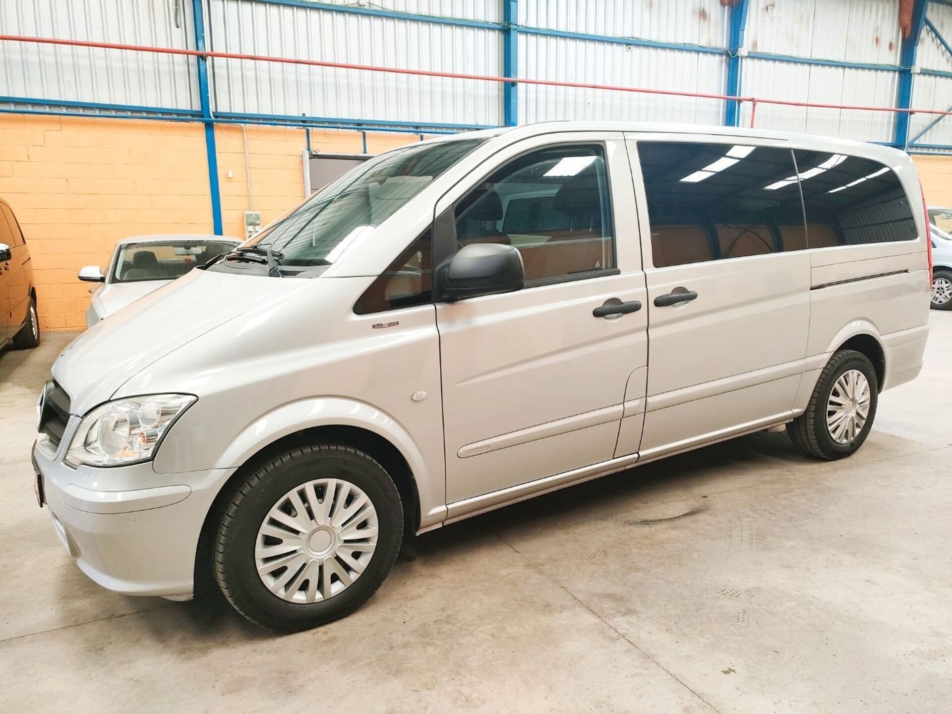 Imagen 2 de MERCEDES Viano