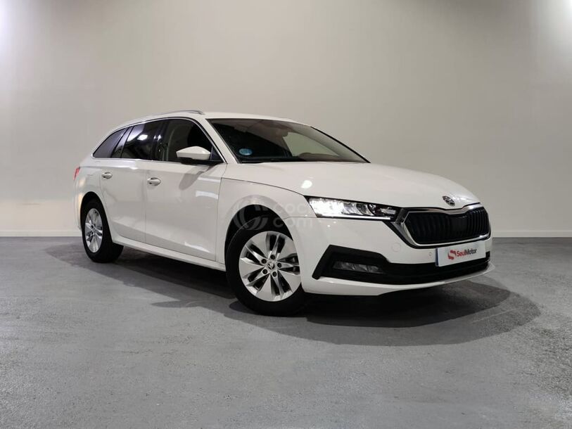 Foto del SKODA Octavia Combi 1.0 TSI MHEV Ambition Plus DSG 81kW