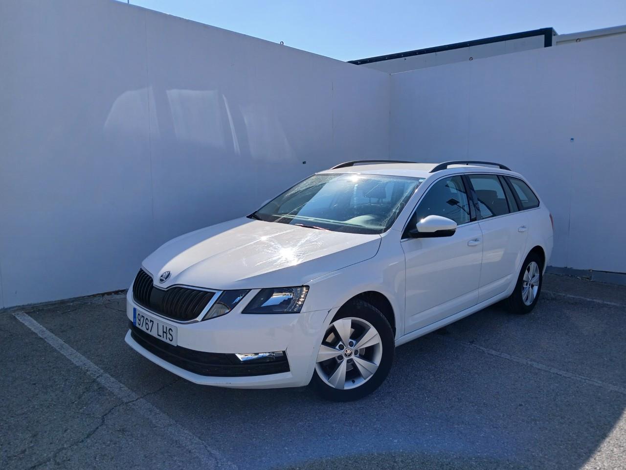 SKODA Octavia (1.6TDI CR Ambition) en Cádiz