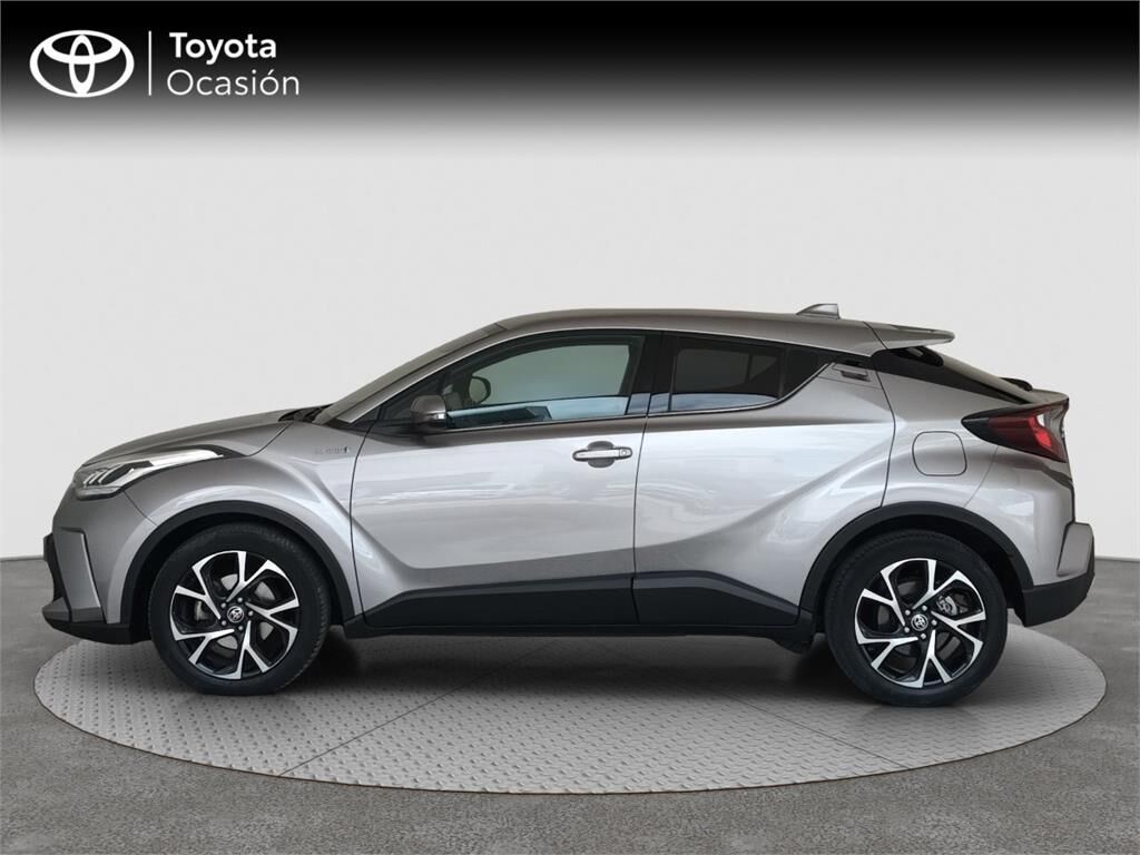Foto del TOYOTA C-HR 180H Advance