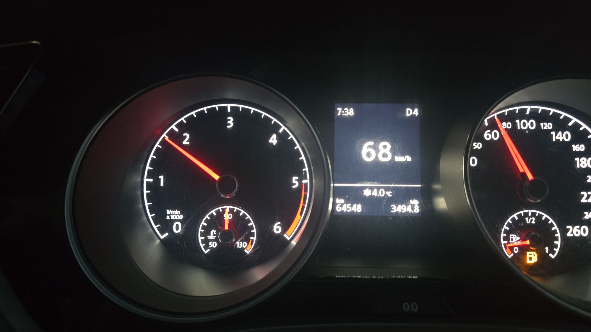 Foto del VOLKSWAGEN Touran 2.0TDI CR BMT Advance DSG 110kW