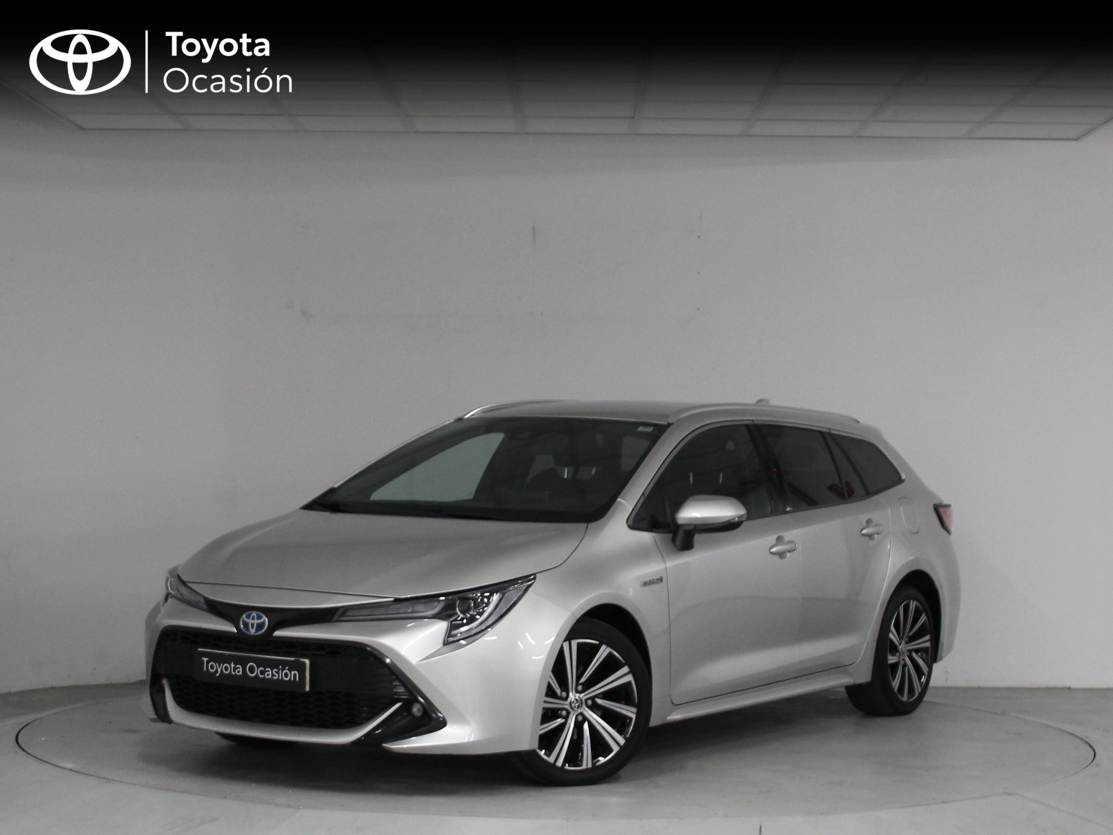 TOYOTA Corolla (1.8 125H STYLE E-CVT TOURING SPORT) en Barcelona