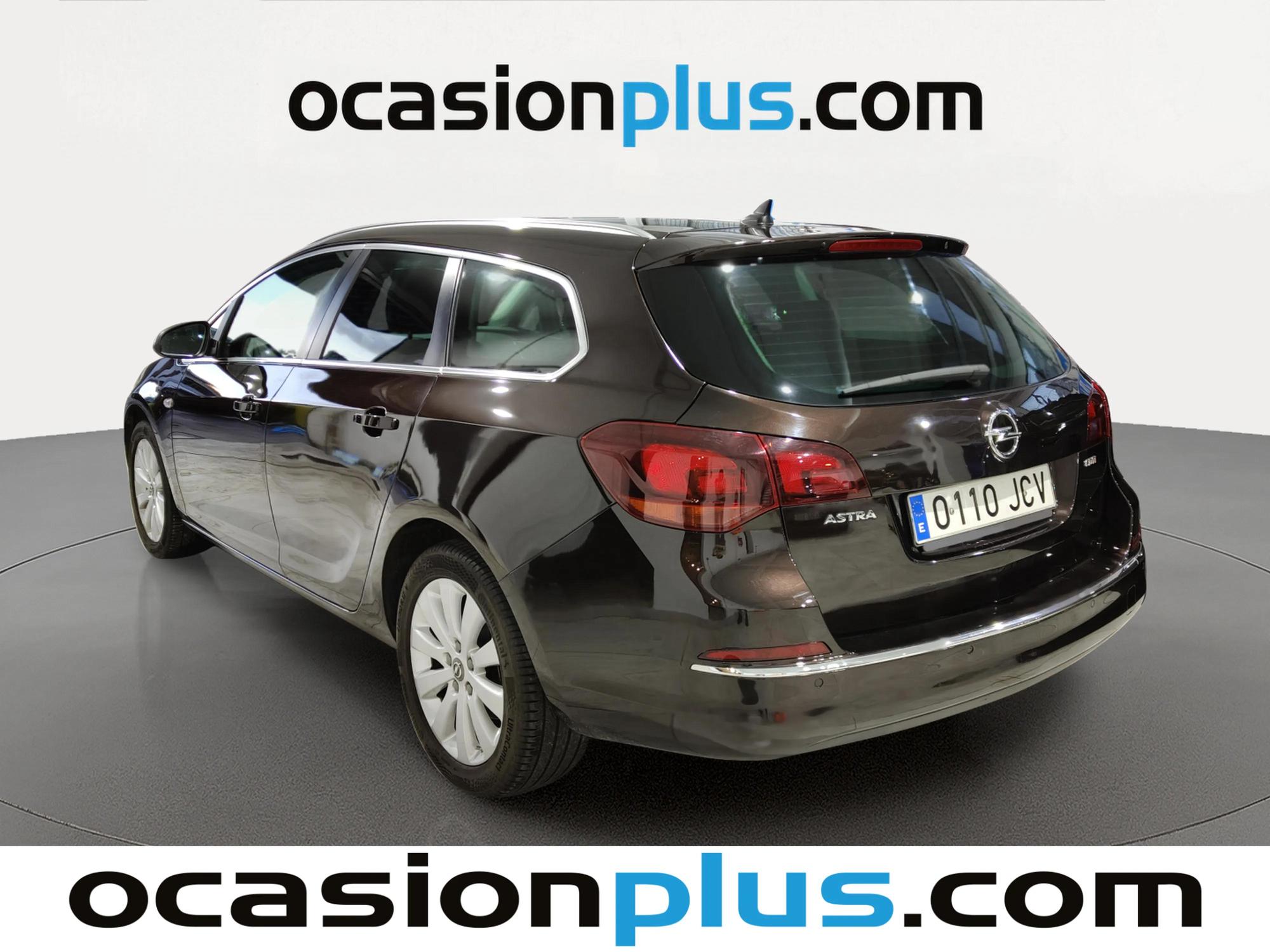 Foto del OPEL Astra 1.6CDTi S-S Excellence 136