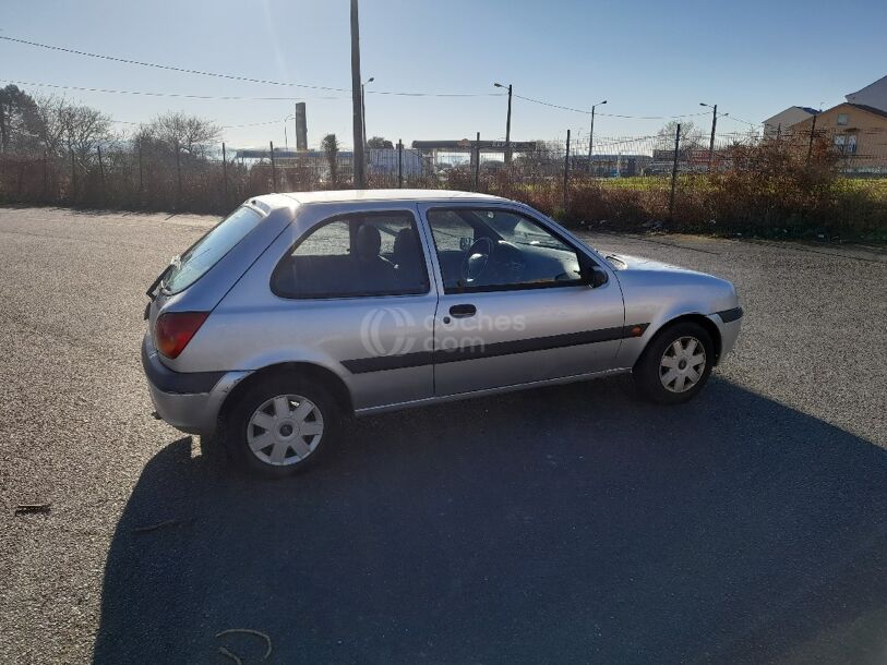 Foto del FORD Fiesta 1.3i Trend