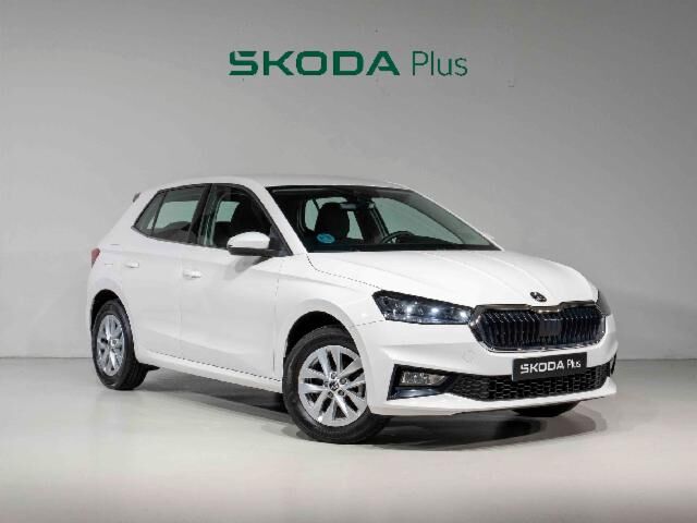 SKODA Fabia (1.0 TSI 70KW SELECTION 5P) en Navarra