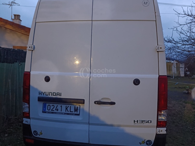 Foto del HYUNDAI H350 Fg. 2.5CRDI Essence 6.2M