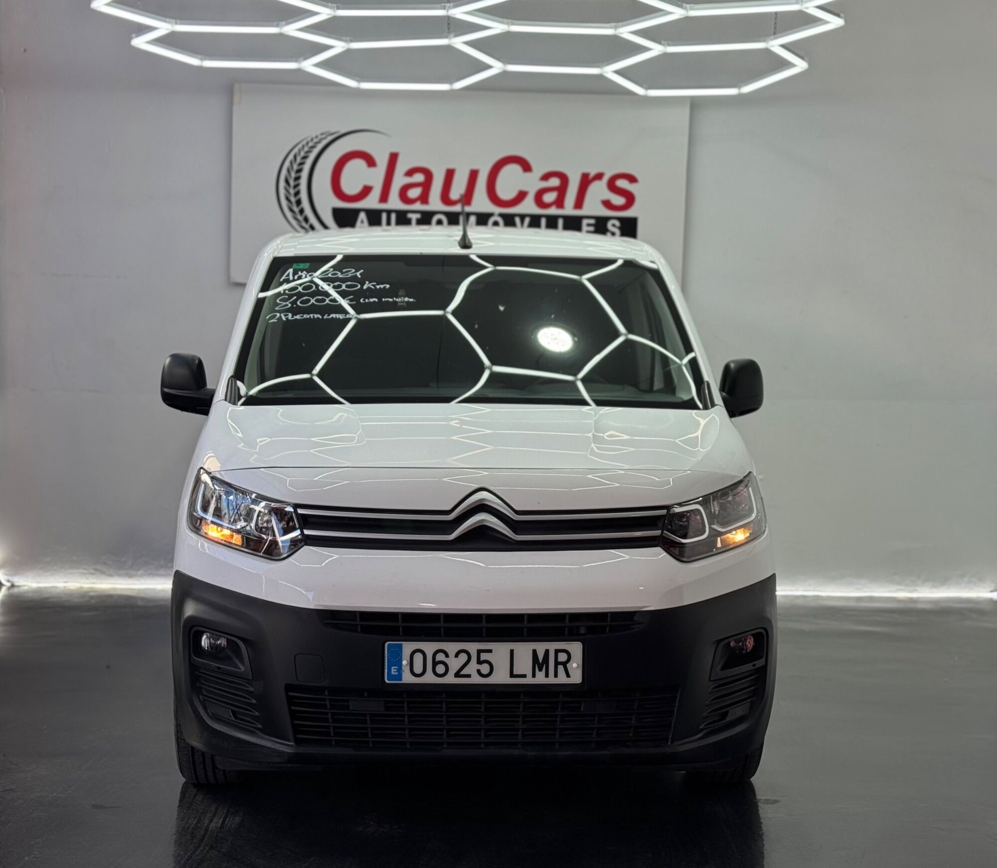 Foto del CITROEN Berlingo Van BlueHDi S&S Talla M Club 100