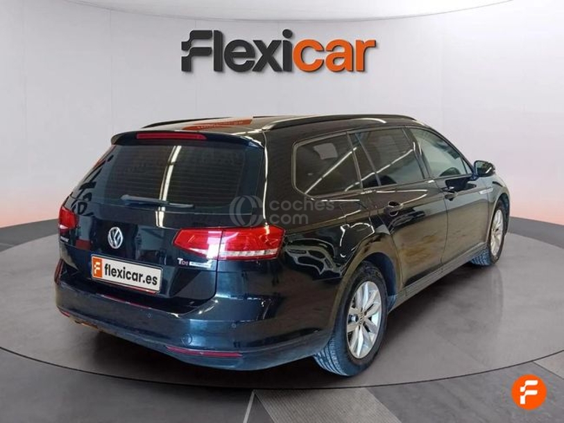 Foto del VOLKSWAGEN Passat Variant 1.6TDI Advance 88kW