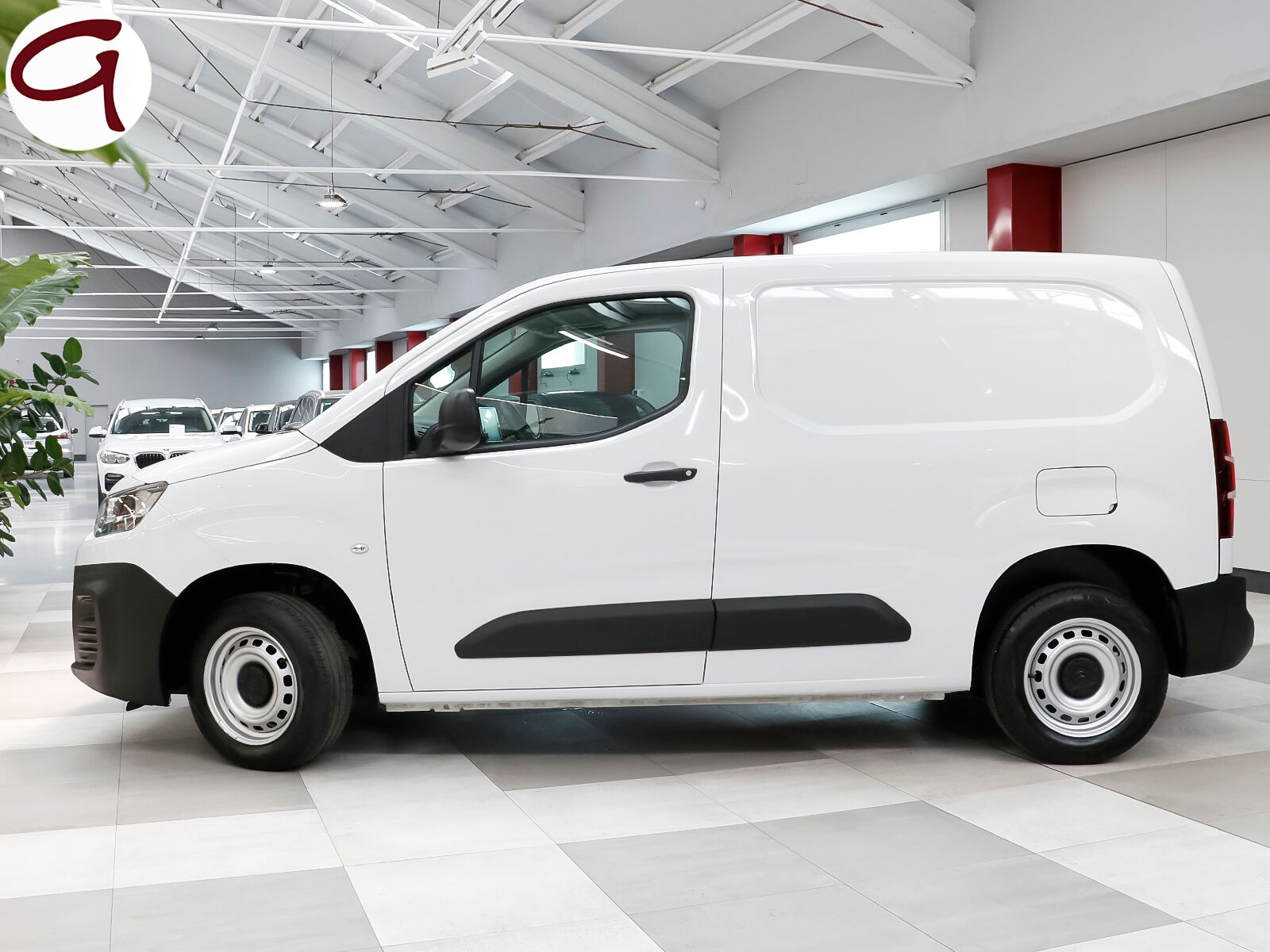 Foto del CITROEN Berlingo ë- 50kWh Talla M Shine