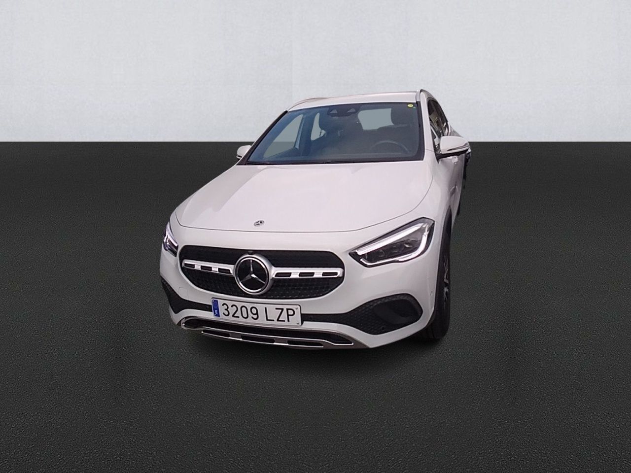 MERCEDES Clase GLA (200 D 110 kW (150 CV)) en Madrid