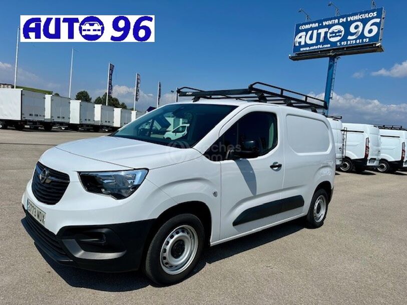 Foto del OPEL Combo Cargo Doble Cabina 1.5TD S&S 100