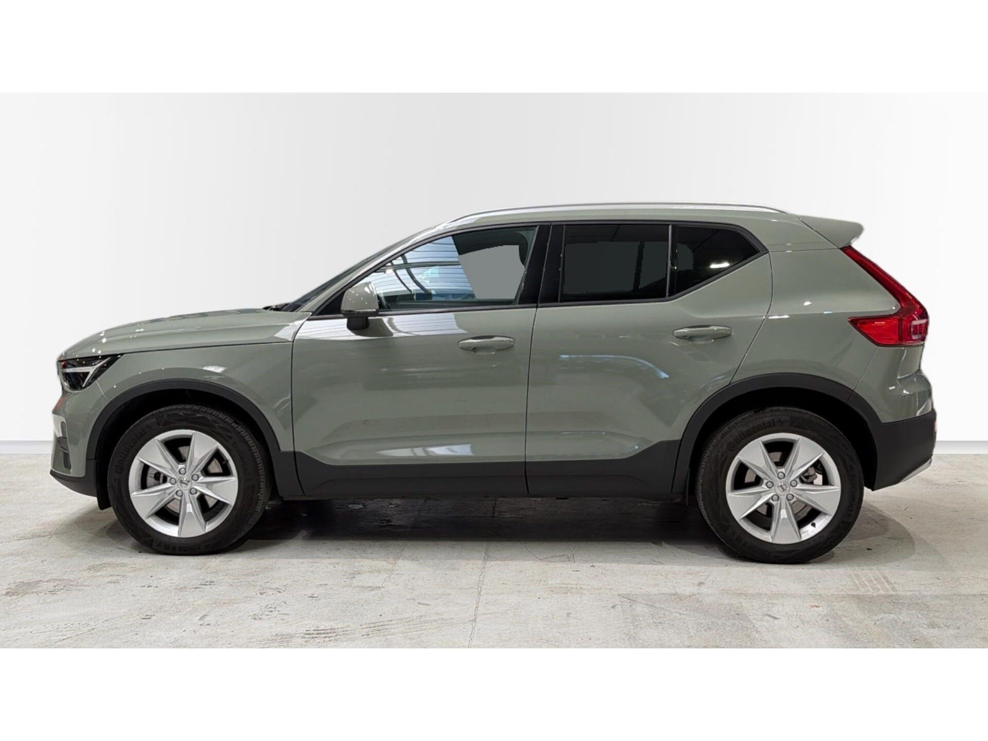 Imagen 3 de VOLVO XC40