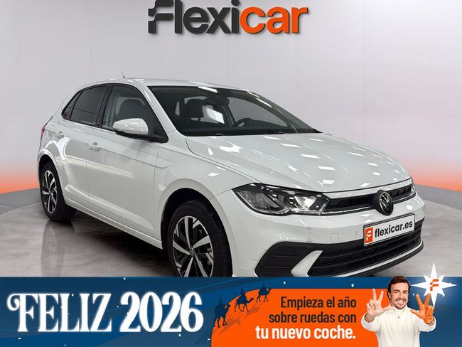 VOLKSWAGEN Polo (
