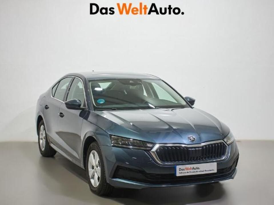 SKODA Octavia 2.0TDI Ambition DSG 110kW