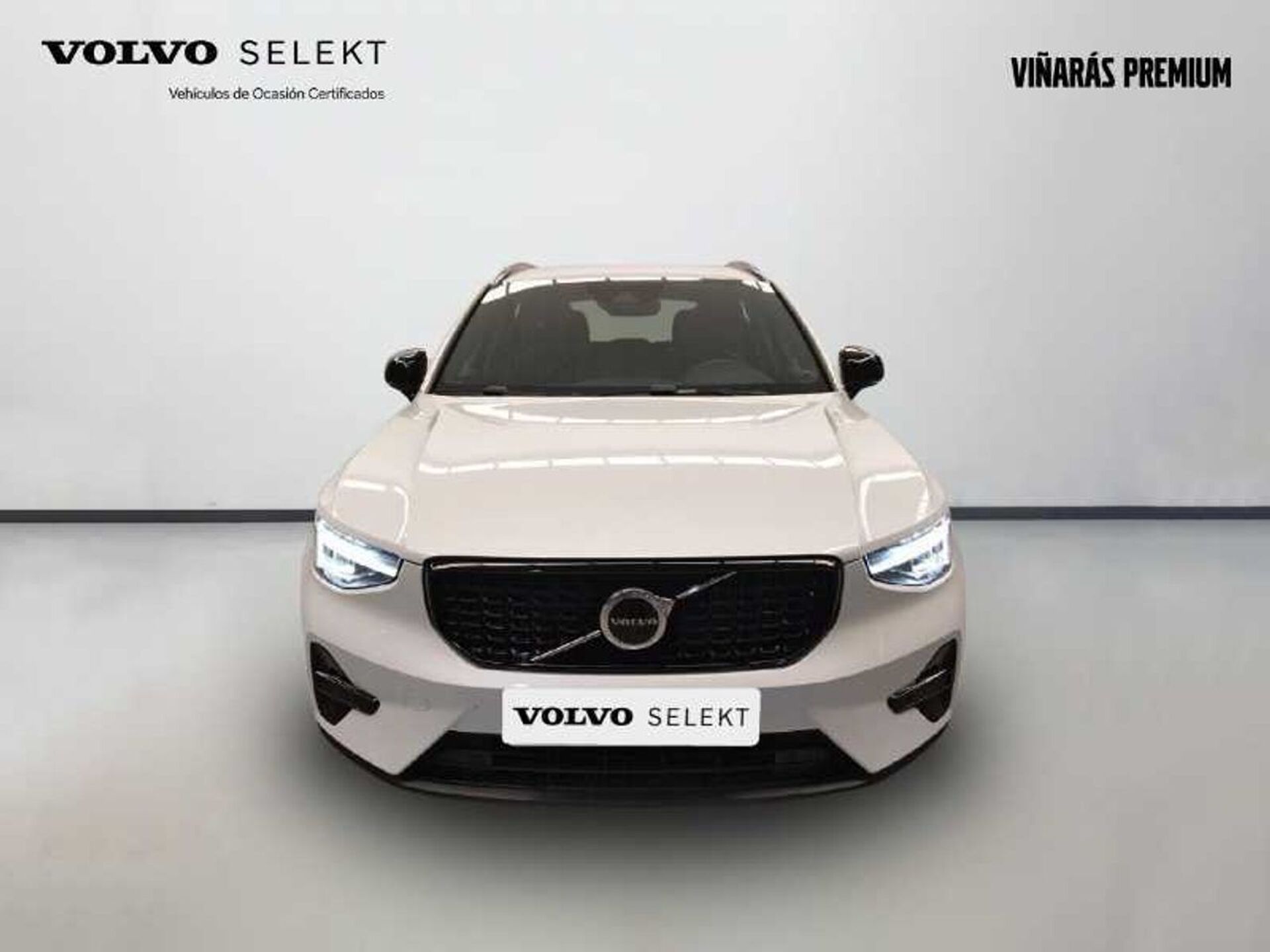 Imagen 3 de VOLVO XC40