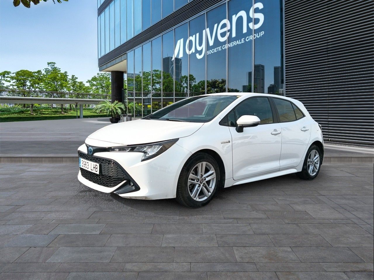 TOYOTA Corolla (125H Active E-CVT 90 kW (122 CV)) en Madrid
