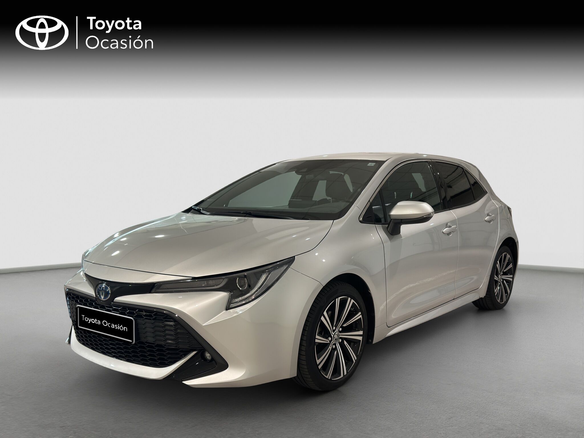 TOYOTA Corolla (1.8 HYBRID STYLE E-CVT 122 5P) en Barcelona