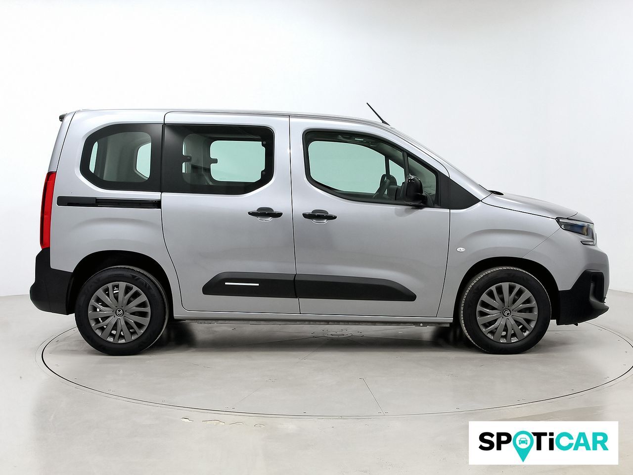 Foto del CITROEN Berlingo BlueHDi S&S Talla M Plus 100