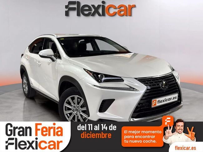 LEXUS NX (2.5 300h Executive 4WD) en Barcelona