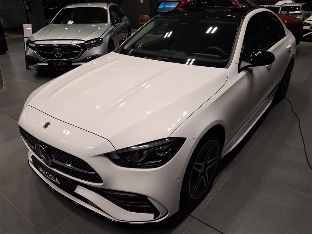 MERCEDES Clase C (C 220 d Berlina) en Valencia