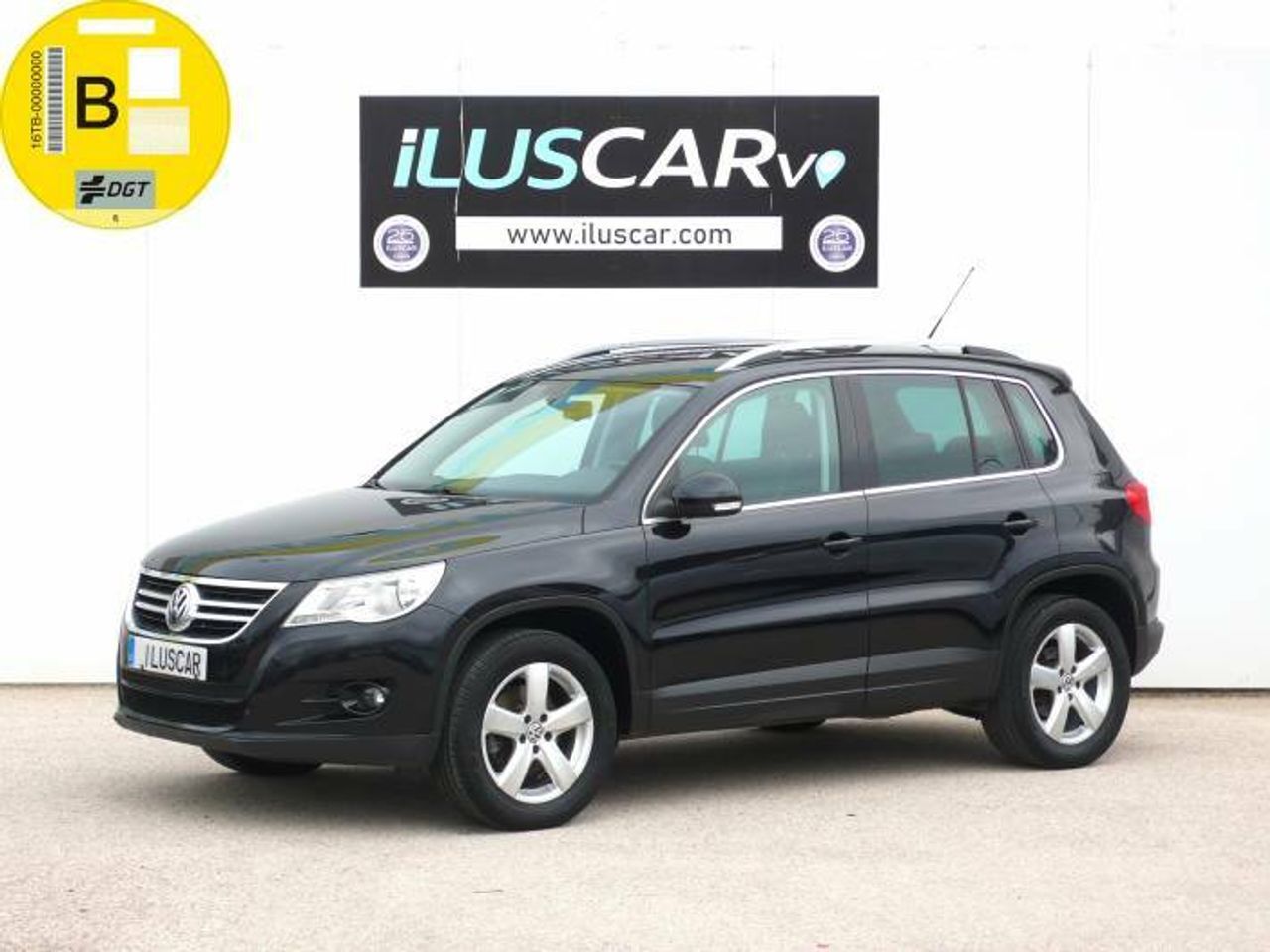 VOLKSWAGEN Tiguan (2.0 TDI ADVANCE 4 MOTION 140) en Madrid