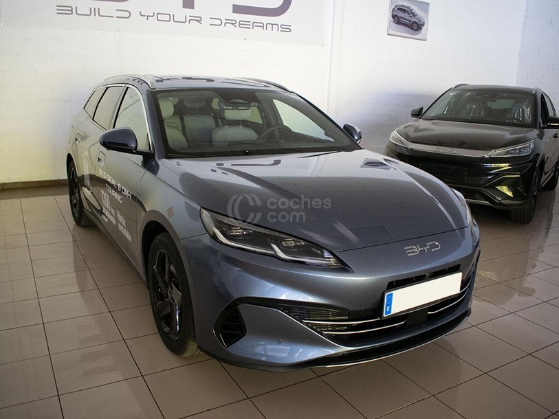 Foto del BYD Seal U Comfort 71kWh