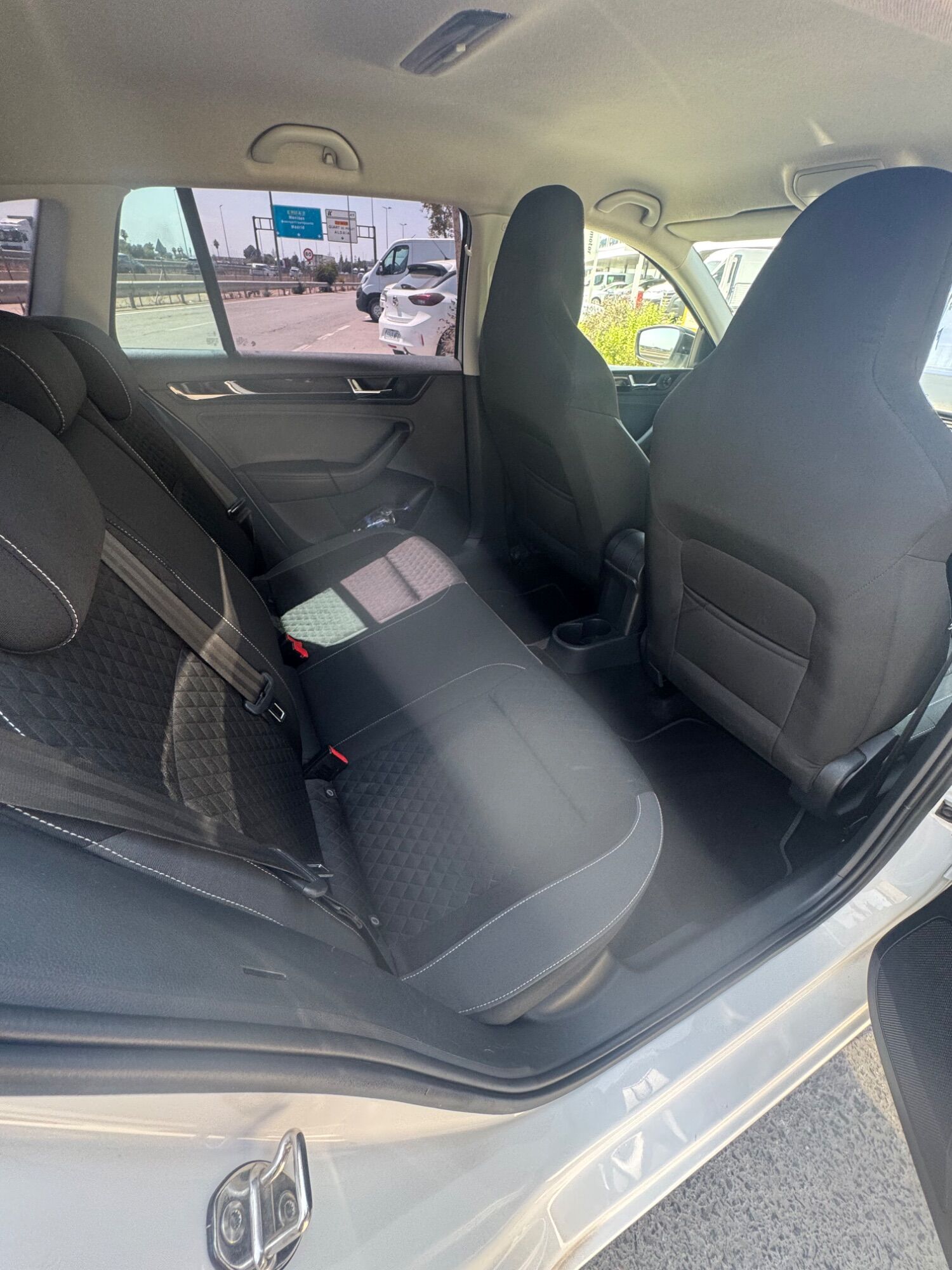 Foto del SKODA Spaceback 1.0 TSI Like DSG 70kW