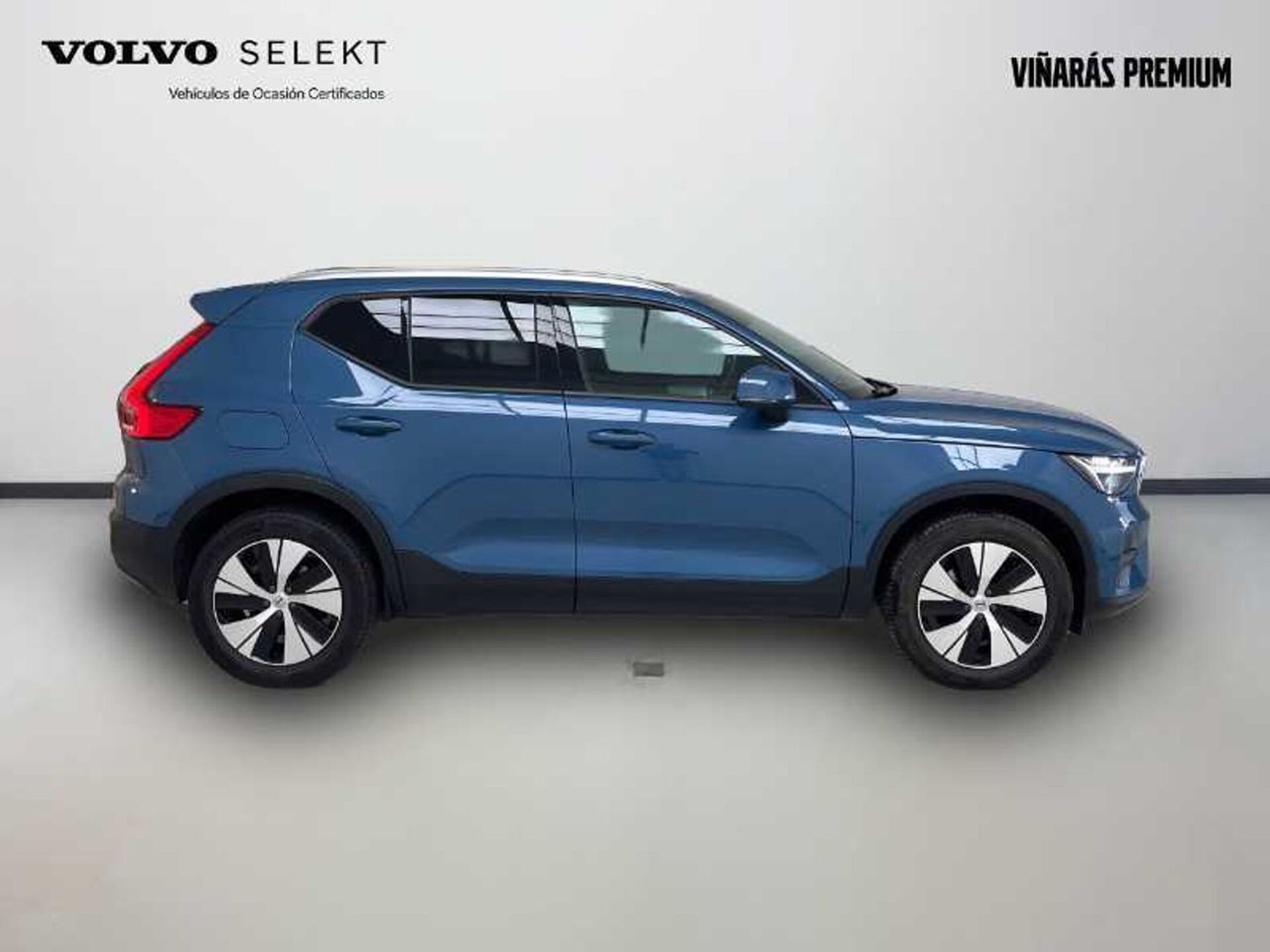 Imagen 3 de VOLVO XC40