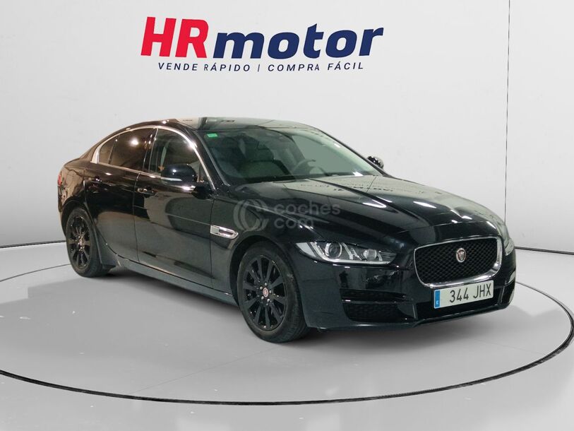 Foto del JAGUAR XE 2.0 Diesel Pure Aut. 180