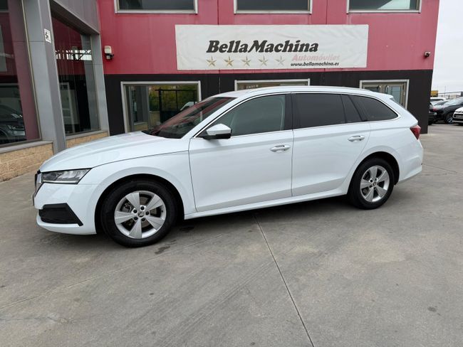 Foto del SKODA Octavia Combi 1.0 TSI MHEV Ambition DSG 81kW