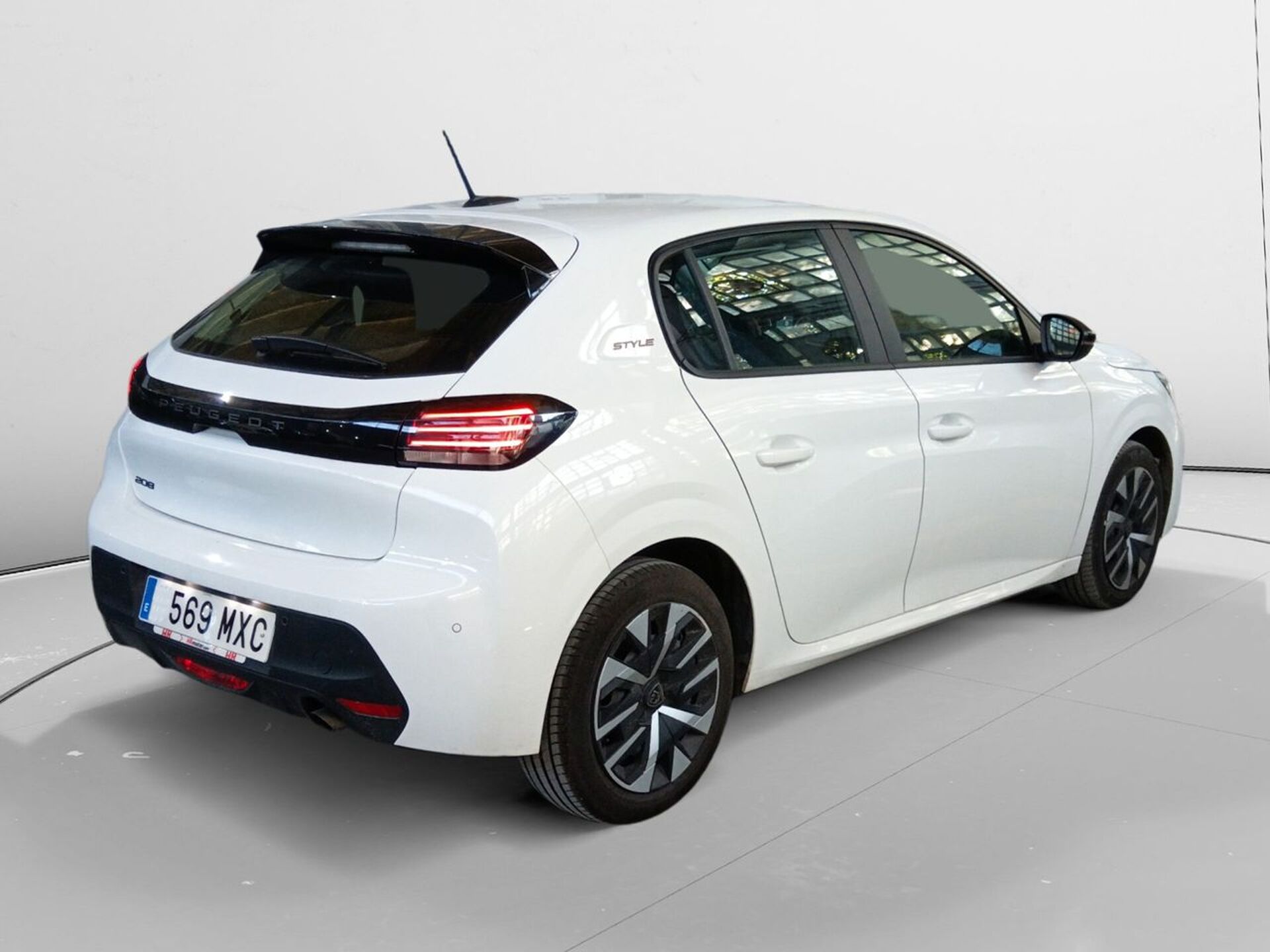 Imagen 2 de PEUGEOT 208