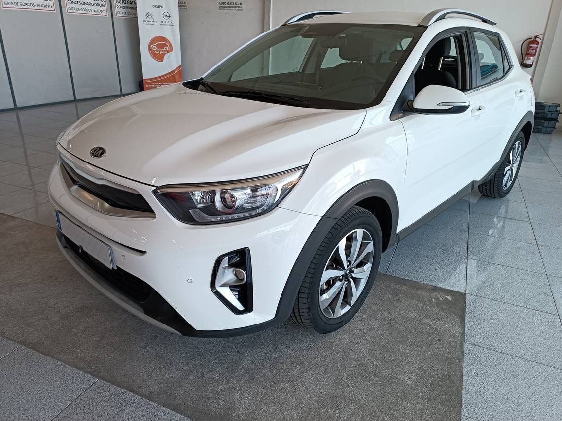 KIA Stonic (1.0 T-GDi 74kW (100CV) MHEV iMT Drive) en Alicante