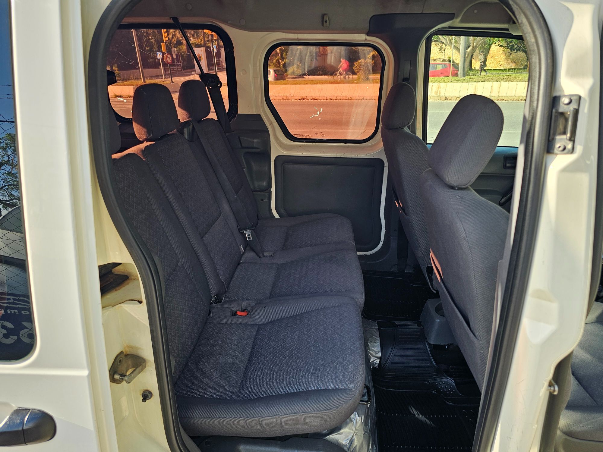 Foto del FORD Transit Connect Connect FT 200 S TDCi 90