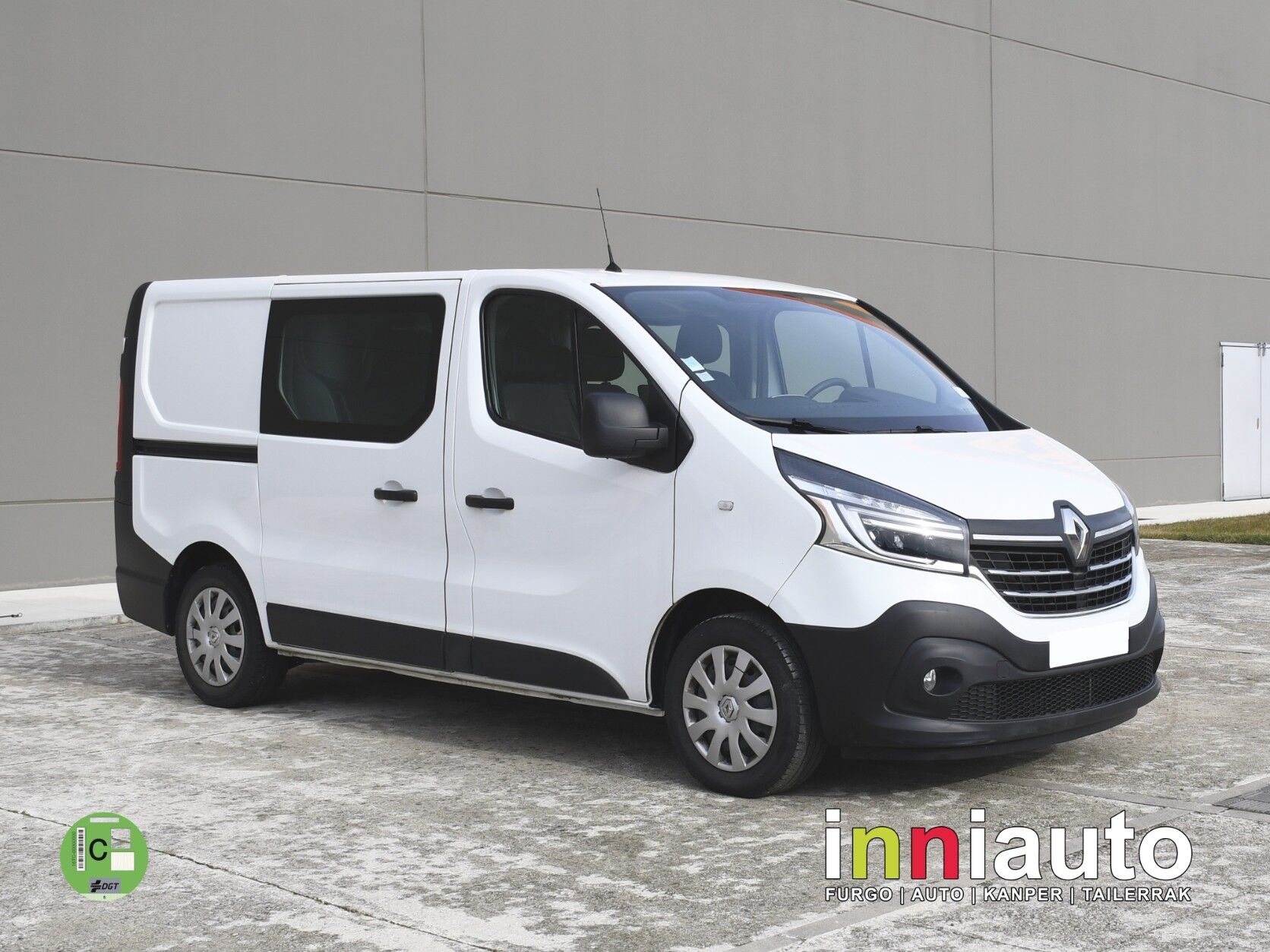 Foto del RENAULT Trafic Combi Mixto 5-6 2.0dCi Energy Blue N1 88kW
