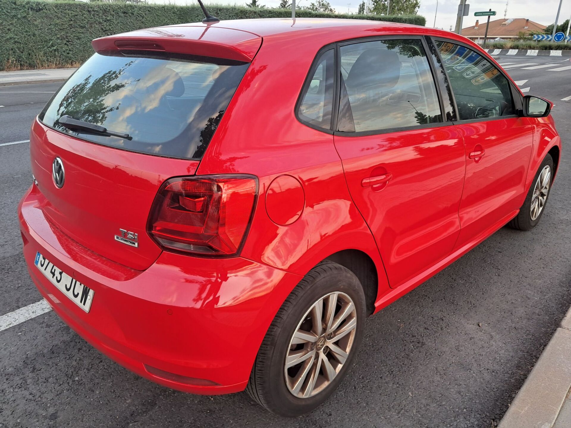 Imagen 3 de VOLKSWAGEN Polo
