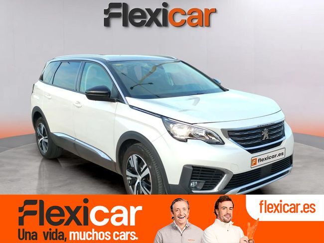 PEUGEOT 5008 (Allure 1.2L PureTech 96kW (130CV) S&S) en Valencia