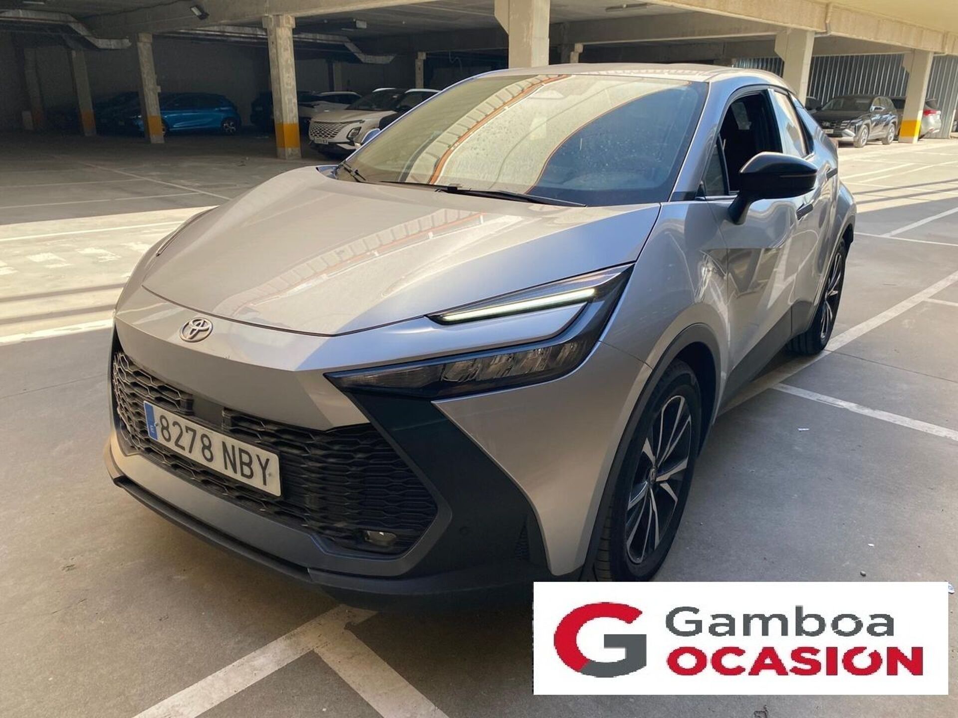 Imagen 1 de TOYOTA C-HR