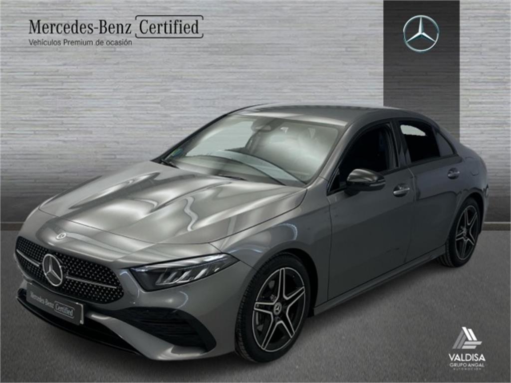 MERCEDES Clase A (A 180 Berlina) en Valencia