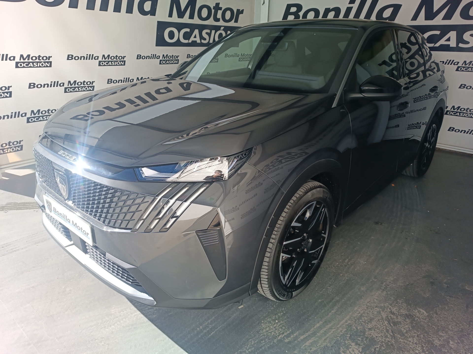 Imagen de PEUGEOT 3008