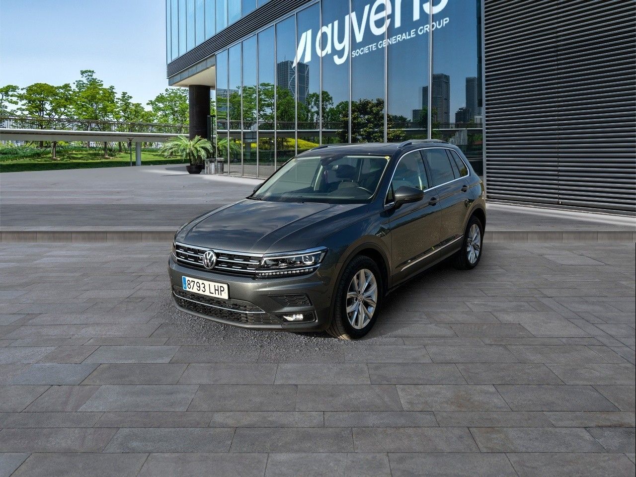 VOLKSWAGEN Tiguan (Sport 2.0 TDI 110 kW (150 CV) DSG) en Madrid