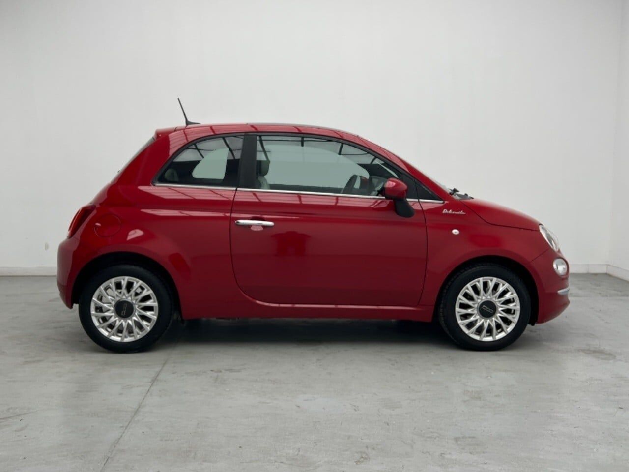 Foto del FIAT 500 1.0 Hybrid Dolcevita 52kW