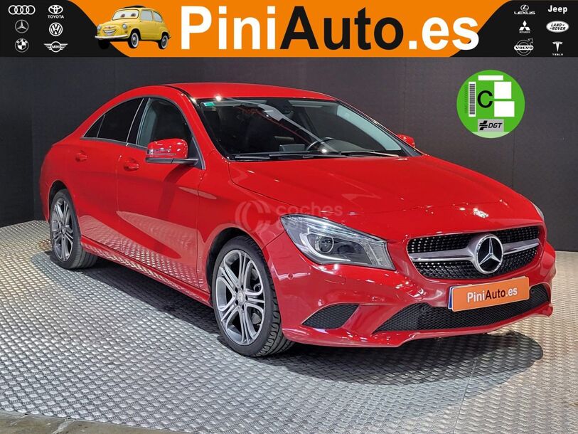 Foto del MERCEDES Clase CLA CLA 220CDI AMG Line 7G-DCT