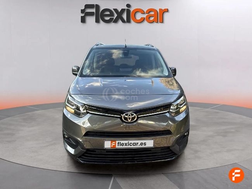 Foto del TOYOTA Proace City Verso Family L1 1.2 5pl. Advance 130 Aut.