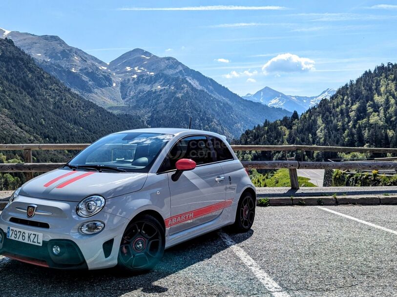 Foto del ABARTH 595 1.4T JET PISTA 121KW