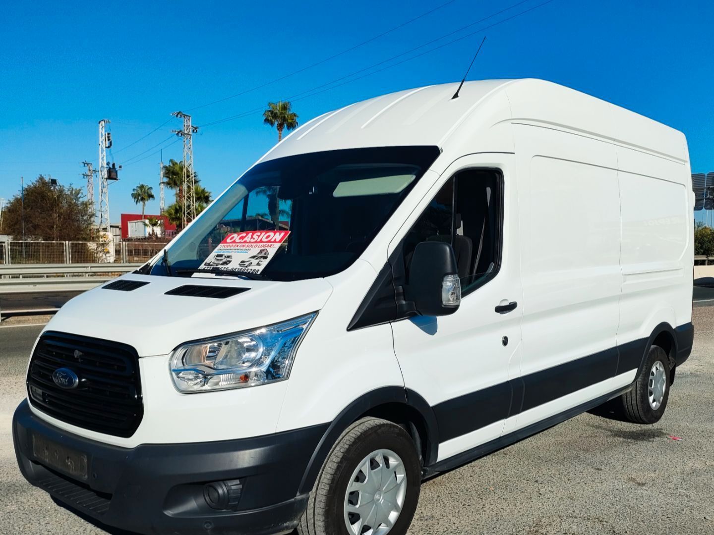 FORD Transit (FT 310 L2 Van Trend 130) en Sevilla